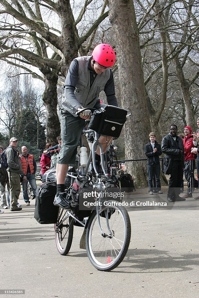 Stevens Brothers Embark on 7500 km Bike Ride - April 1, 2006