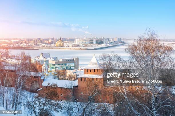 view of the frozen volga of the nizhny novgorod - nizhny novgorod stock pictures, royalty-free photos & images