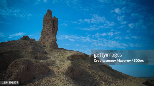 ziggurat birs nimrud, the mountain of borsippa, iraq - babylonia stock pictures, royalty-free photos & images
