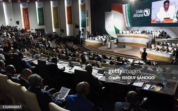 Niger's president Mahamadou Issoufou delivers a speech during the African Union summit at the Palais des Congres in Niamey, on July 7, 2019. -...