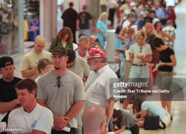 Roseville, MN., Monday 7/24/2000. Several hundred people showed up at the Rosedale Mall to tryout for a chance to be on the Survivor II television...