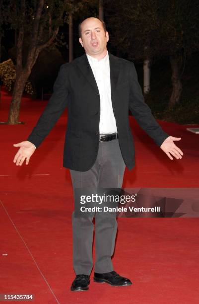 Antonio Albanese attends the 'Giorni E Nuvole' premiere during Day 5 of the 2nd Rome Film Festival on October 22, 2007 in Rome, Italy.