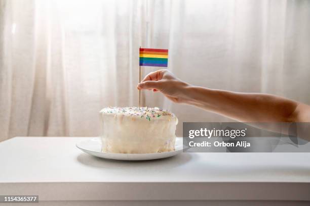 torta dell'orgoglio - cake party foto e immagini stock