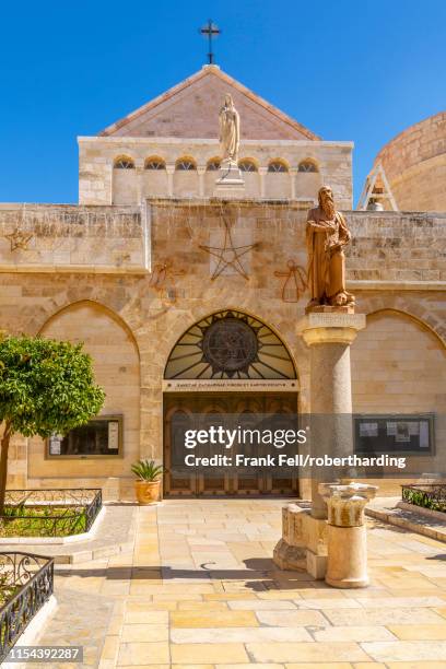 Manager Square Manger Church Photos and Premium High Res Pictures - Getty Images