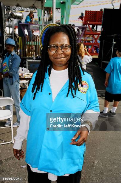 Whoopi Goldberg Attends The 1997 Nickelodeon Big Help-A-Thon at The Santa Monica Pier on October 19, 1997 in Santa Monica, CA.