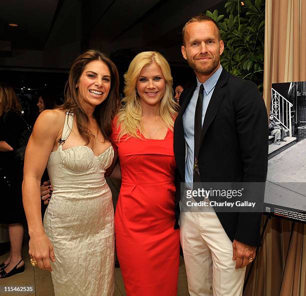 Television personalities Jillian Michaels, Alison Sweeney, and Bob Harper attend the Pound For Pound Challenge for Feeding America, an initiative...