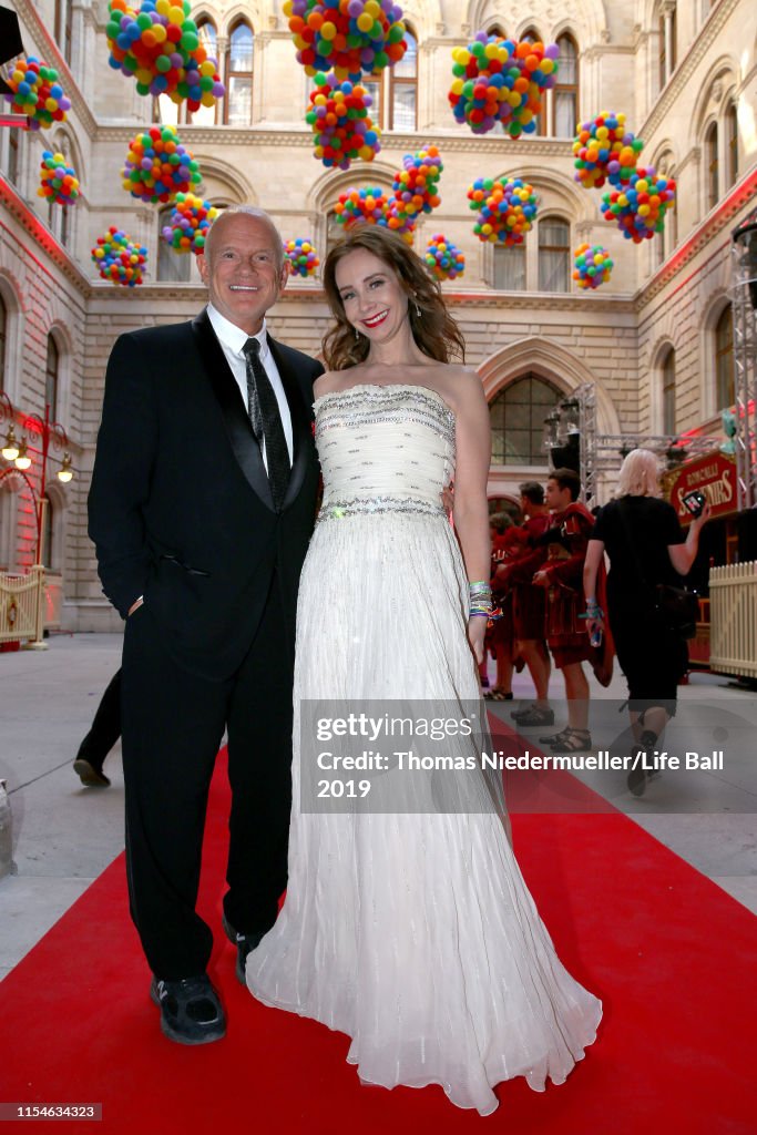 Bill Roedy and Alexandra Roedy attend the LIFE+ Solidarity Gala prior