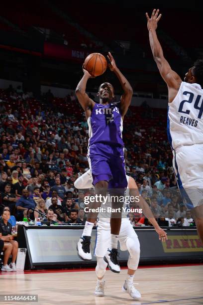 Semaj Christon of the Sacramento Kings goes to the basket against the Dallas Mavericks on July 8, 2019 at the Thomas & Mack Center in Las Vegas,...