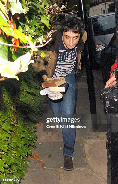 Pete Doherty during Pete Doherty Arrives at Kate Moss's Home - October 27, 2006 in London, Great Britain.