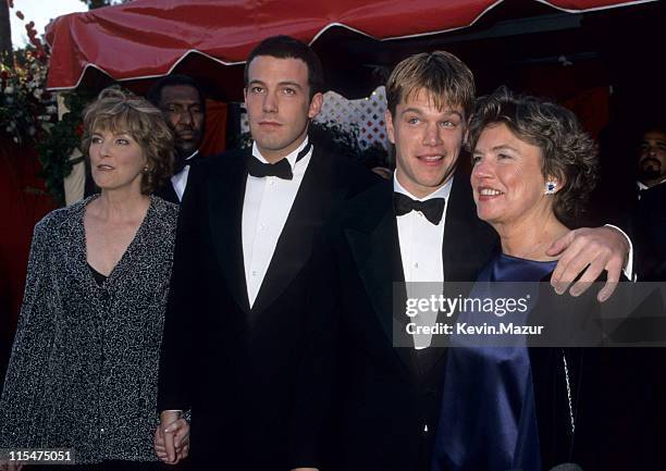 Chris Affleck, Ben Affleck, Matt Damon and mother Nancy Carlson-Paige