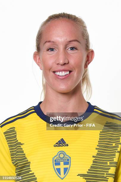 209 Julia Roddar Photos & High Res Pictures - Getty Images