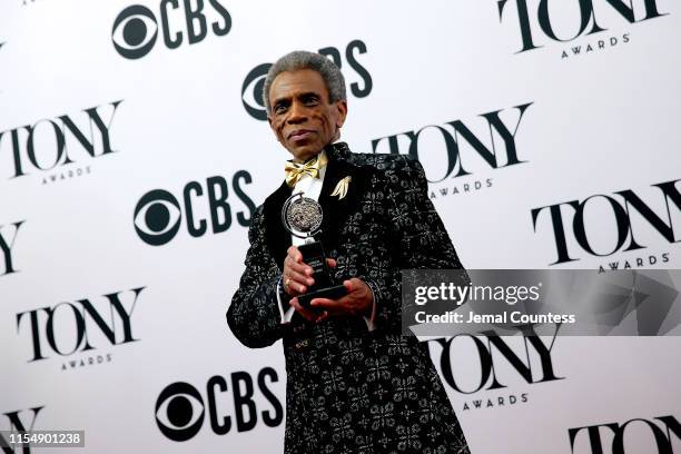 Andre De Shields, winner of the award for Best Performance by an Actor in a Featured Role in a Musical for “Hadestown,” poses in the press room for...