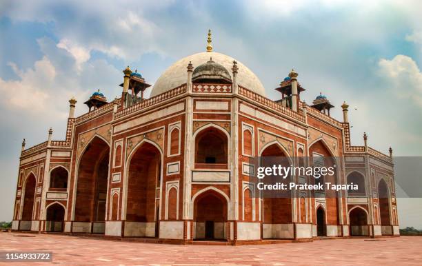 Humuyan 2,924 Tomb Of Humayun Stock Photos, High-Res Pictures, and Images ...