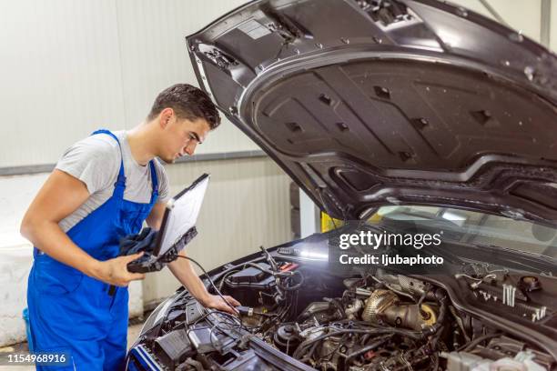 au service de voiture - outil de diagnostic médical photos et images de collection