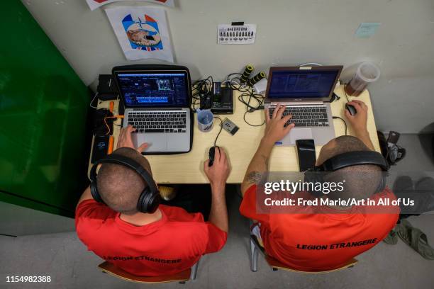 24,469 Strong Person Computer Stock Photos, High-Res Pictures, and ...