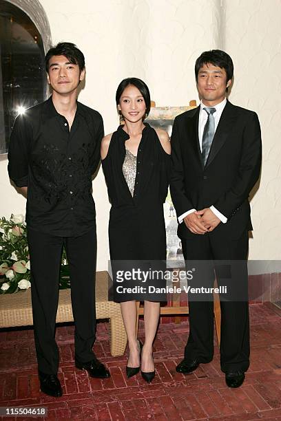 Takeshi Kaneshiro, Zhou Xun and Ji Jin-Hee during 2005 Venice Film Festival - "Perhaps Love" Photocall at Casino Palace in Venice Lidon, Italy.