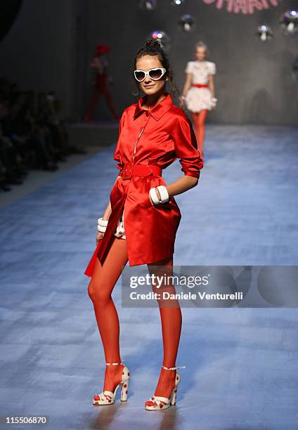 Model wearing Blugirl Spring/Summer 2007 during Milan Fashion Week Spring/Summer 2007 - BluGirl - Runway and Front Row at Milano Moda Donna Velodromo...