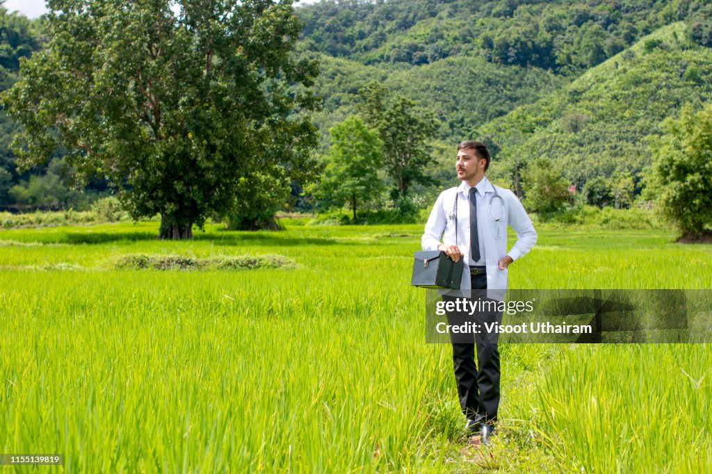 Medicina Rural Rural Physicians High-Res Stock Photo - Getty Images