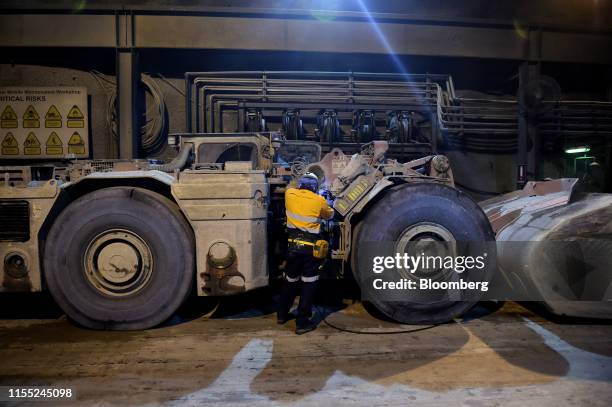 Bogger Underground Mine Photos Et Images De Collection Getty Images bogger-underground-mine-photos-et-images-de-collection-getty-images