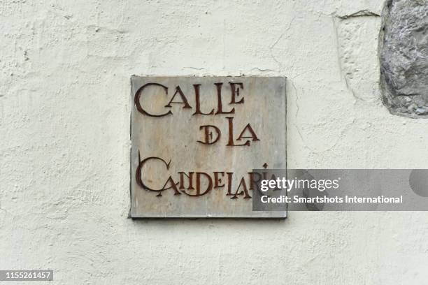 street sign in la candelaria downtown district in bogota, cundinamarca, colombia - la candelaria bogota stock-fotos und bilder