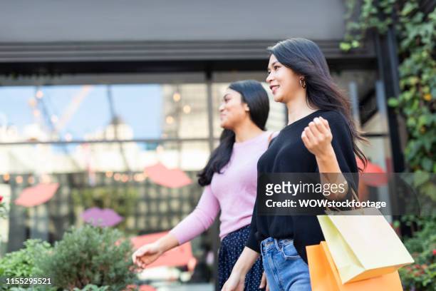 women shopping - auckland city people stock pictures, royalty-free photos & images