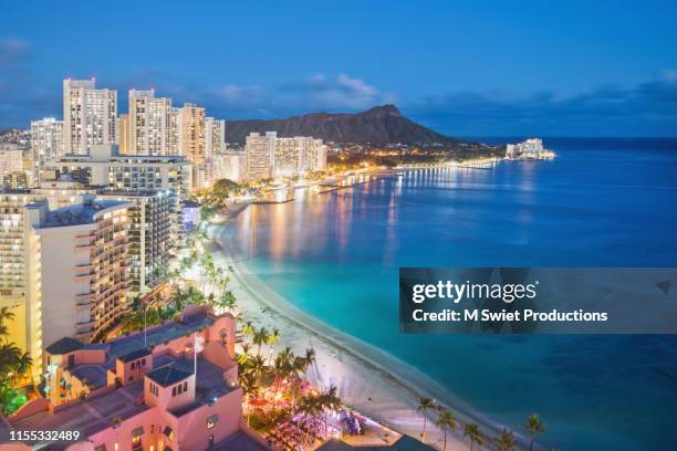 hawaii waikiki beach - waikiki beach stock pictures, royalty-free photos & images