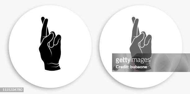 finger kreuzte schwarz-weiß-rund-kicon - finger kreuzen stock-grafiken, -clipart, -cartoons und -symbole