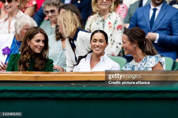 July 2019, Great Britain, London: Tennis: Grand Slam/WTA-Tour - Wimbledon, singles, women, final, S. Williams - Halep : Kate, Duchess of Cambridge ,...