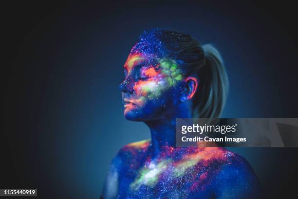 880 Blue Body Paint Stock Photos, High-Res Pictures, and Images - Getty  Images