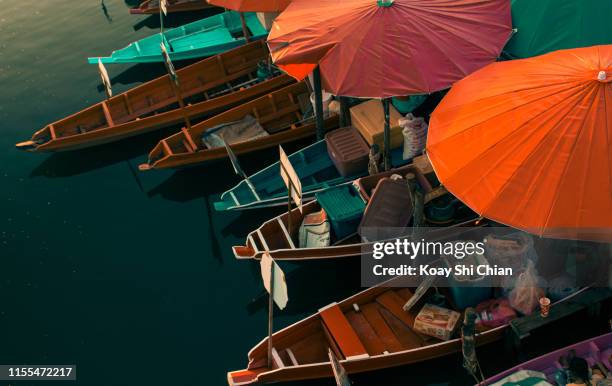 floating market thailand - bangkok stock-fotos und bilder