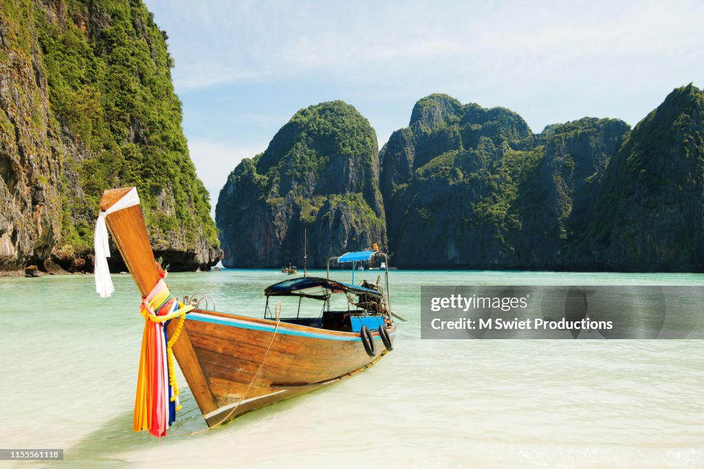 Long boat Thailand