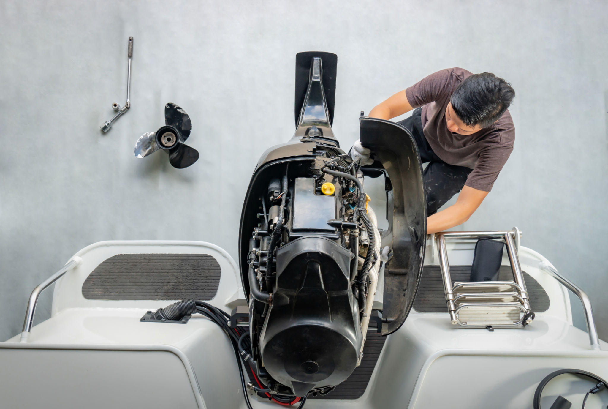 boat engine maintenance