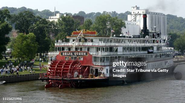 Marlin Levison - Strib 07/02/04 - The Grand Excursion train/riverboat/bike extravaganza continued Friday with a flotilla of commercial paddleboats...