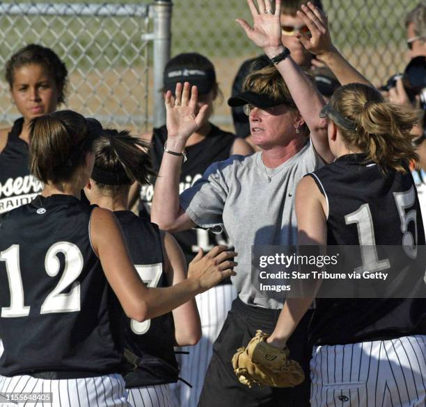 Mlevison@startribune.com 06/01/06 - Assign#103828- Girls softball Section 3 - Roseville vs. Henry Simley. Henry Simley wins game 1-0. IN THIS PHOTO:...