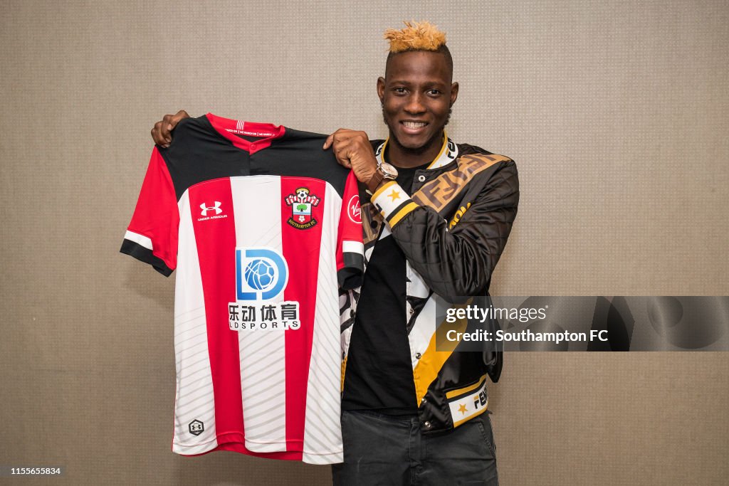 Southampton Unveil New Signing Moussa Djenepo