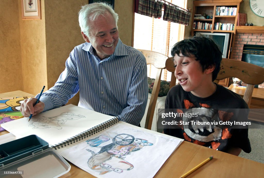 BRUCE BISPING ‚Ä¢ bbisping@startribune.com Savage, MN., Thursday, 5/7/2009]  (left to right)   "ARTHUR" creator and author Marc Brown and budding artist Connor Gordon (age-11) drew together at the Gordon's Savage home¬†as part of the contest Connor 