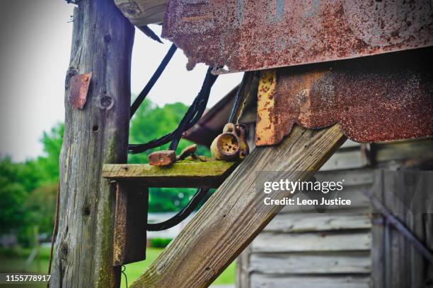 Rusty Sign Posts 253 Rustic Sign Post Stock Photos, High-Res Pictures, and Images ...