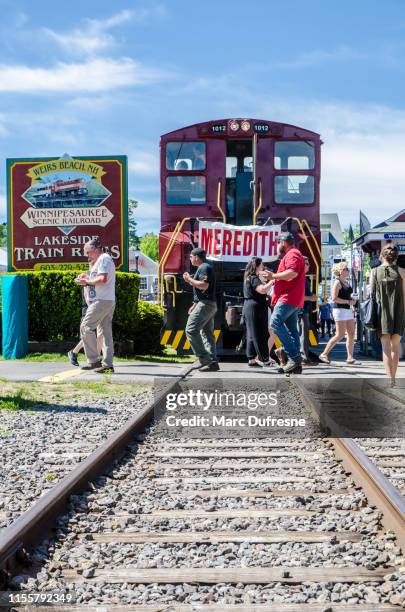 shuttle train between meredith and weirs beach - laconia stock pictures, royalty-free photos & images