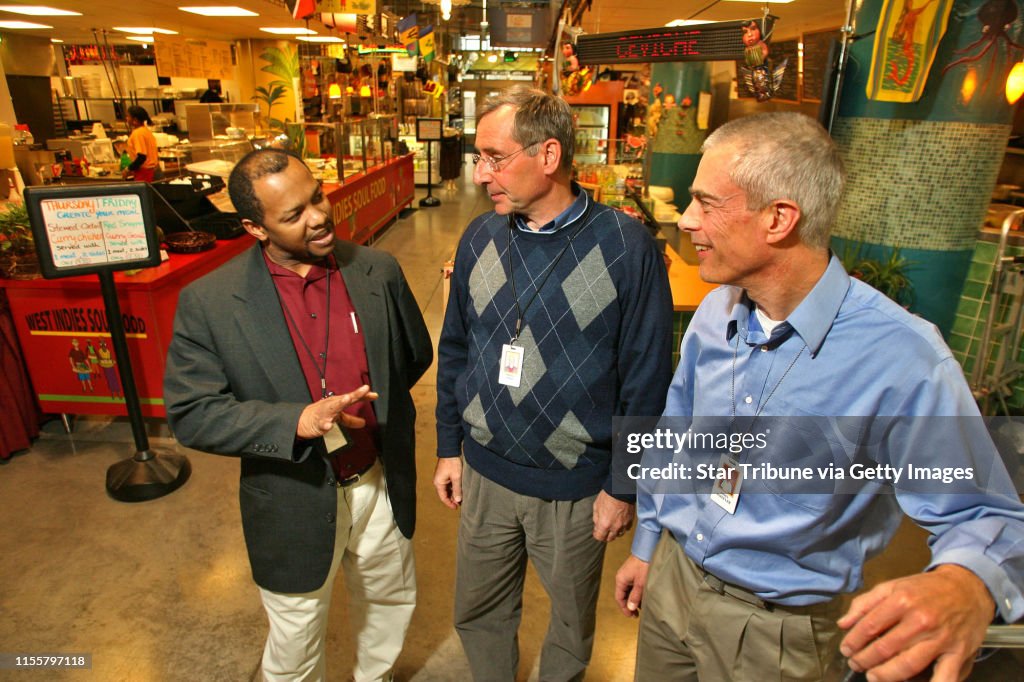 MARLIN LEVISON *mlevison@startribune.com 11/29/07 Assign#00000673A-The Midtown Global Market in the old Sears tower on Lake Street has sagged in customer popularity in the past months but has been taken over by the Neighborhood Development Center recently