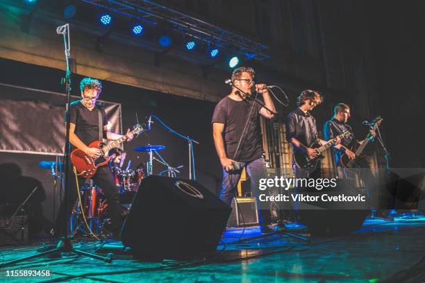 rock concert - pop music stock pictures, royalty-free photos & images