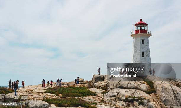 peggy’s cove lighthouse - halifax canada stock pictures, royalty-free photos & images