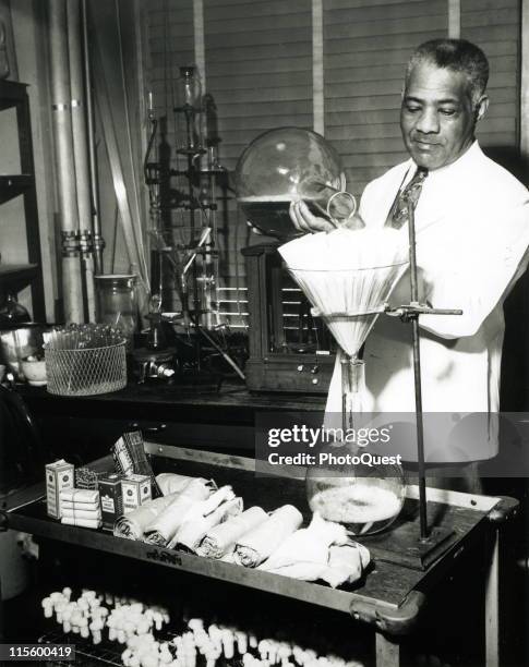 William R. Carter Roger Carter Photos and Premium High Res Pictures - Getty Images