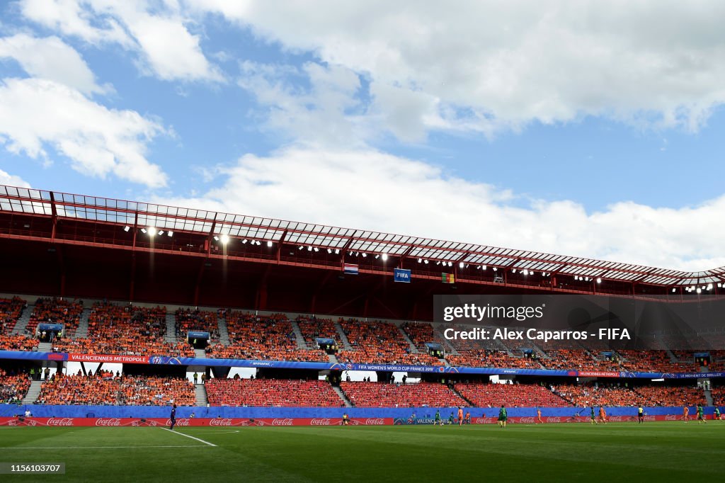 Netherlands v Cameroon: Group E - 2019 FIFA Women's World Cup France