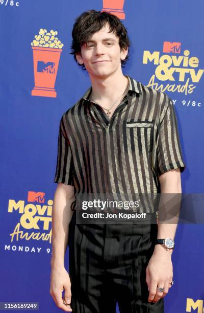 Ross Lynch attends the 2019 MTV Movie and TV Awards at Barker Hangar on June 15, 2019 in Santa Monica, California.