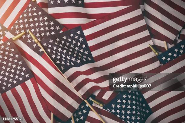 american flag background - fourth of july - election background stock pictures, royalty-free photos & images