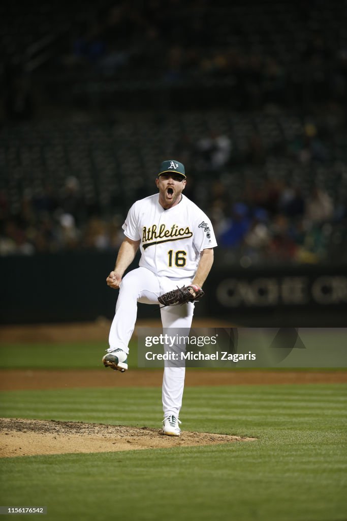 Los Angeles Angels of Anaheim v Oakland Athletics