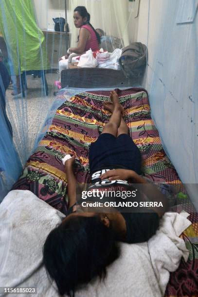 Patients presumed to be infected with dengue, which vector is the Aedes aegypti, are assisted in the Roberto Suazo Cordova Hospital, in La Paz...