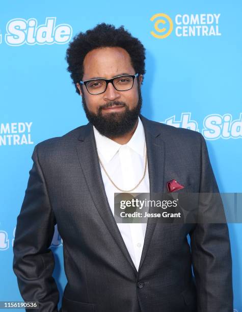 Comedian Riddle Riddles Photos and Premium High Res Pictures - Getty Images