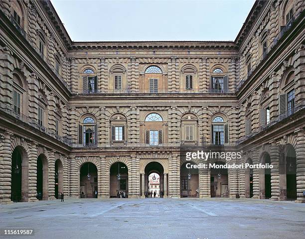 Italy; Tuscany; Florence; Palazzo Pitti. Exterior noble Palazzo Pitti courtyard triple row rustication arches portico windows
