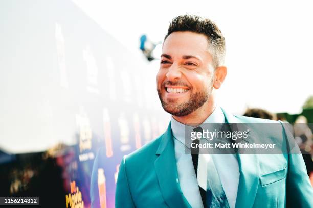 Zachary Levi attends the 2019 MTV Movie and TV Awards at Barker Hangar on June 15, 2019 in Santa Monica, California.